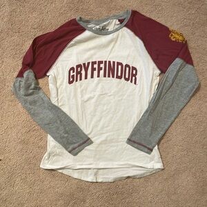 Gryffindor long sleeve raglan tee shirt, size L